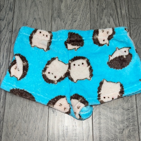 Sleep Shorts - Picture 2 of 3